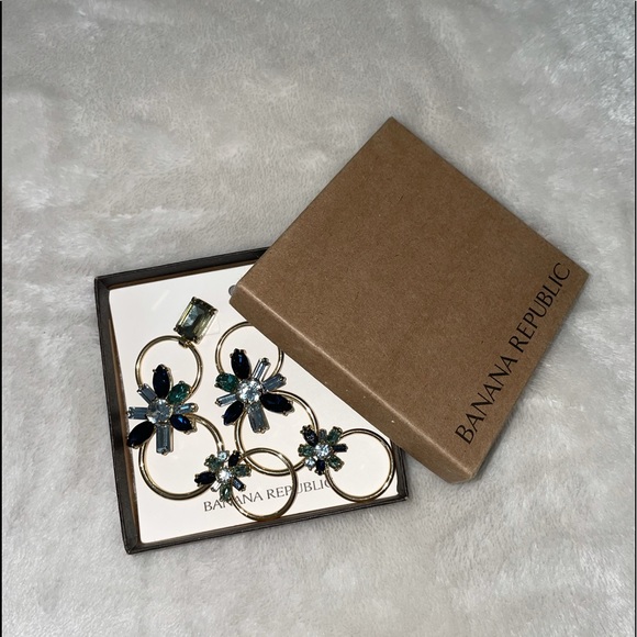 Banana Republic Drop Hoop Earrings - Picture 3 of 5